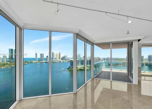 Property at 3370 Hidden Bay Dr #2708, Aventura, FL 33180, 3 beds, 3.5 baths