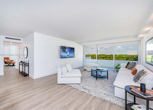 Property at 199 Ocean Lane Dr #706, Key Biscayne, FL 33149, 2 beds, 2 baths