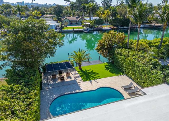 Property at 410 S Shore Dr, Miami Beach, FL 33141, 4 beds, 3 baths
