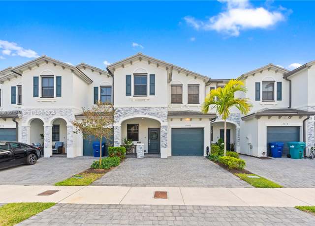 Property at 13416 SW 287th Ter, Homestead, FL 33033, 3 beds, 2.5 baths
