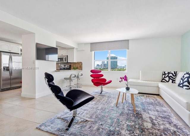 Property at 7620 Carlyle Ave #702, Miami Beach, FL 33141, 1 bed, 1.5 baths
