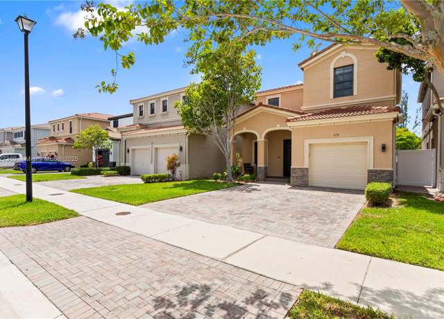 Property at 878 NE 191st St, Miami, FL 33179, 3 beds, 2.5 baths