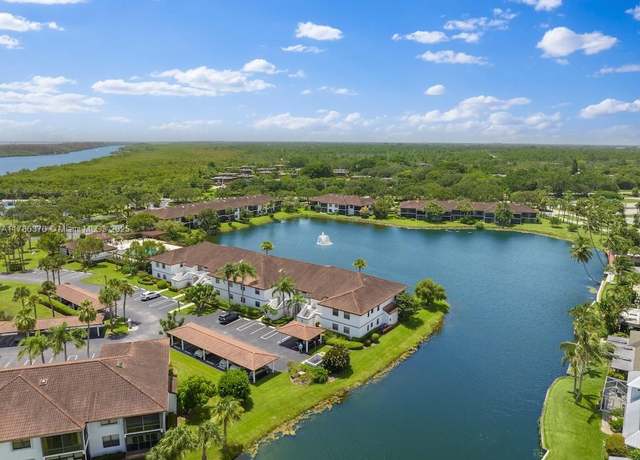 Property at 6081 SE Landing Way #8, Stuart, FL 34997, 3 beds, 2 baths