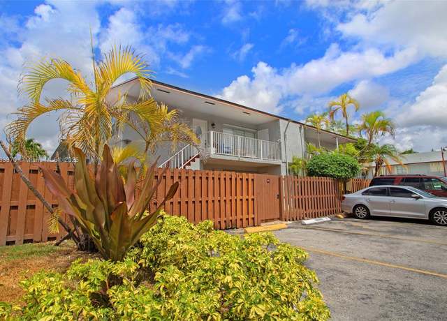Property at 15411 SW 81st Cir Ln #34, Miami, FL 33193, 2 beds, 2 baths
