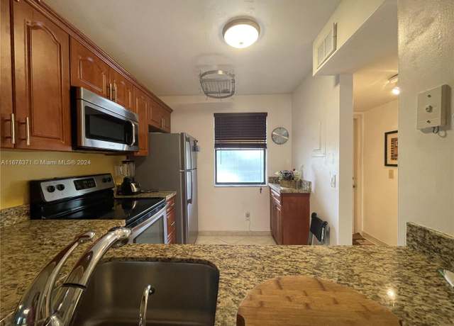 Property at 2786 NW 104th Ave #211, Sunrise, FL 33322, 2 beds, 2 baths