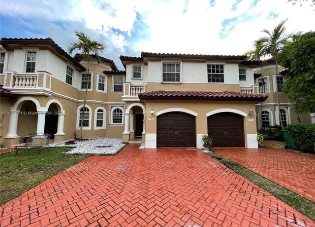 Property at 12708 SW 49th Dr, Miramar, FL 33027, 3 beds, 2.5 baths