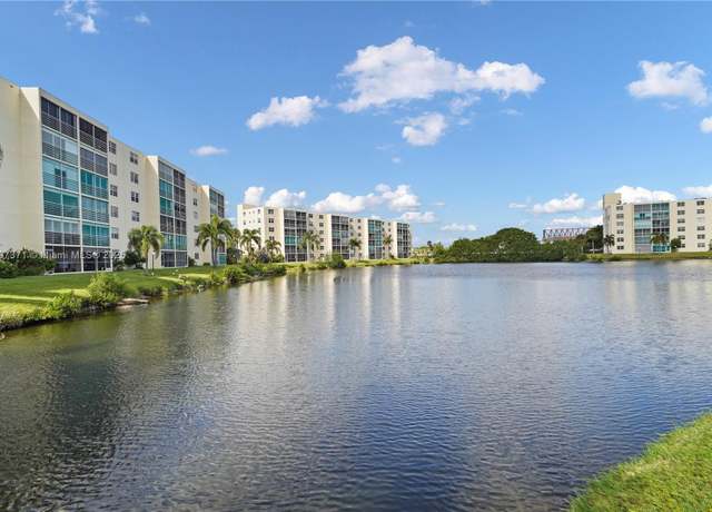 Property at 141 SE 3rd Ave #101, Dania Beach, FL 33004, 2 beds, 2 baths