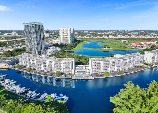 Property at 200 Diplomat Pkwy #423, Hallandale Beach, FL 33009, 1 bed, 1.5 baths