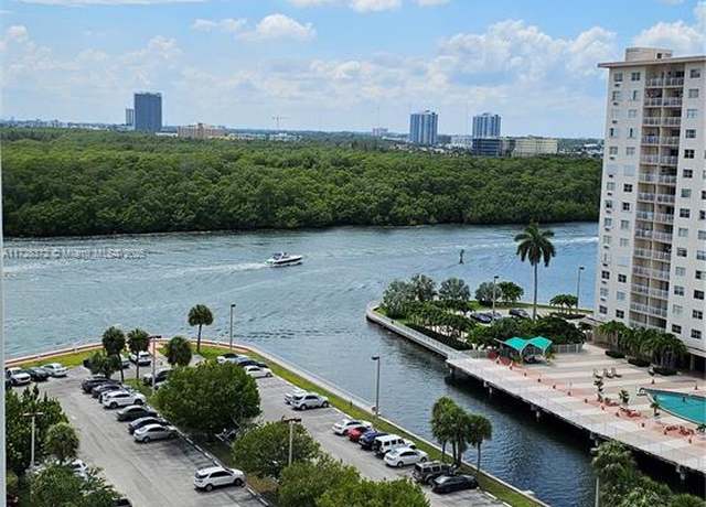 Property at 500 Bayview Dr #1117, Sunny Isles Beach, FL 33160, 1 bed, 1 bath