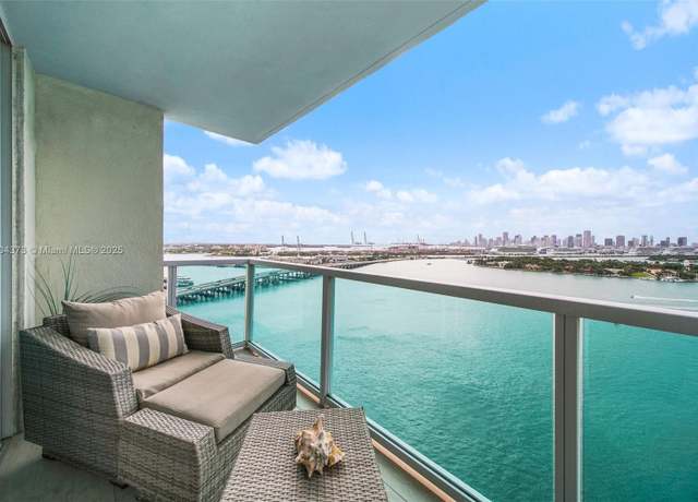 Property at 650 West Ave #2107, Miami Beach, FL 33139, 2 beds, 2 baths