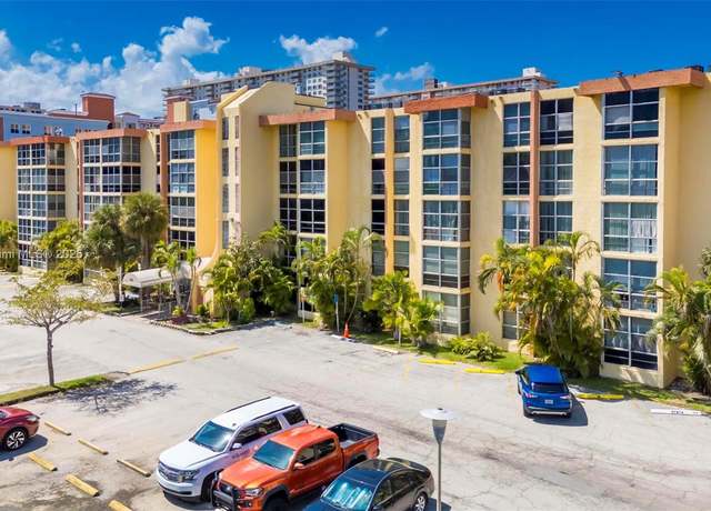 Property at 210 172nd St #438, Sunny Isles Beach, FL 33160, 1 bed, 1 bath