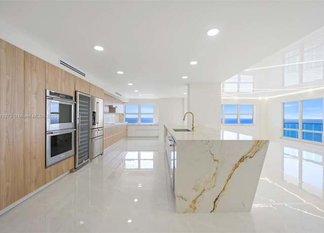 Property at 3410 Galt Ocean Dr Ph 2N, Fort Lauderdale, FL 33308, 2 beds, 3.5 baths