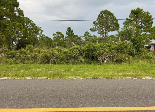 Property at 617 Washington Blvd, Lake Placid, FL 33852