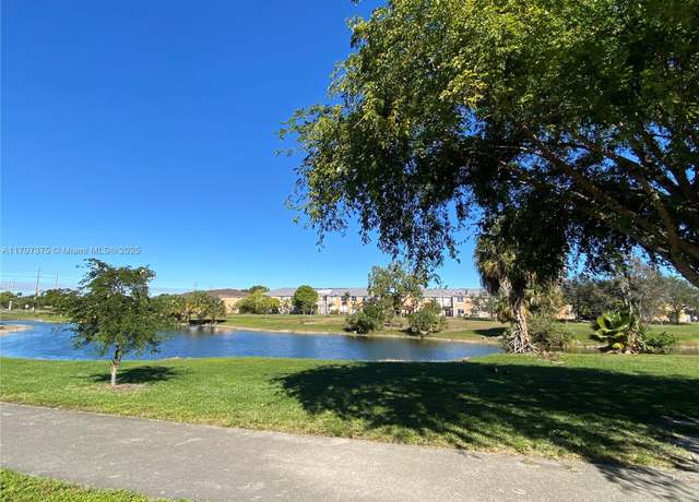 Property at 7317 NW 174th Ter #100, Hialeah, FL 33015, 4 beds, 3 baths