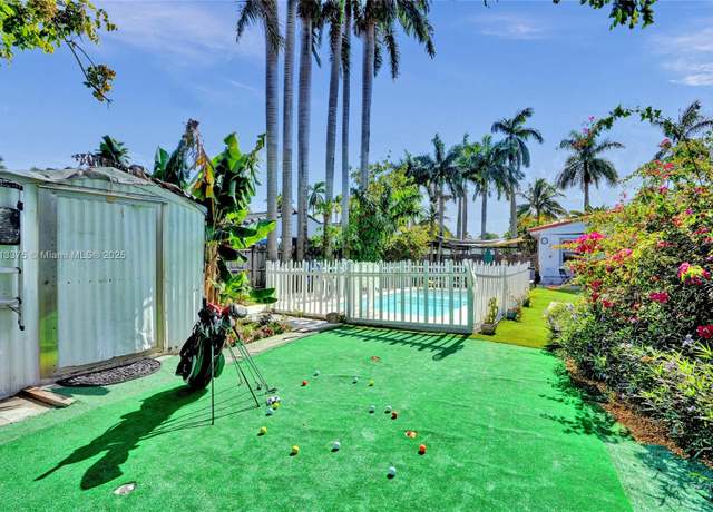 Property at 1611 Mayo St, Hollywood, FL 33020, 3 beds, 2 baths