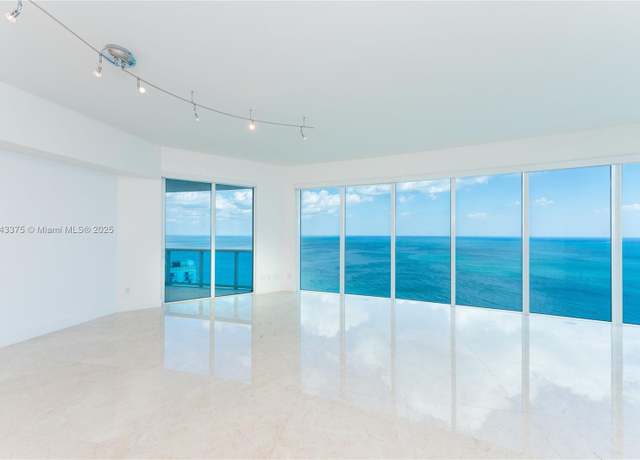 Property at 2711 S Ocean Dr #3302, Hollywood, FL 33019, 3 beds, 3.5 baths