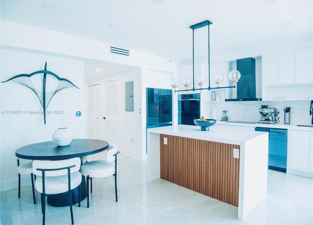 Property at 350 S Miami Ave #2314, Miami, FL 33130, 2 beds, 2 baths