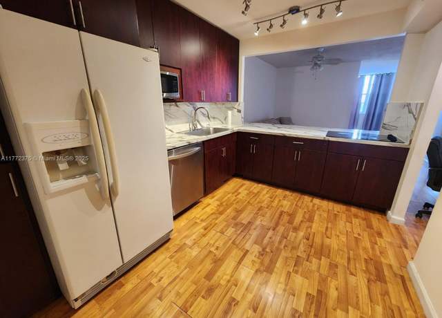 Property at 1351 NE Miami Gardens Dr Unit 501E, Miami, FL 33179, 1 bed, 1 bath