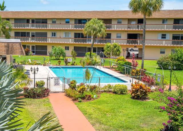 Property at 5300 Washington St Unit T227, Hollywood, FL 33021, 2 beds, 2 baths