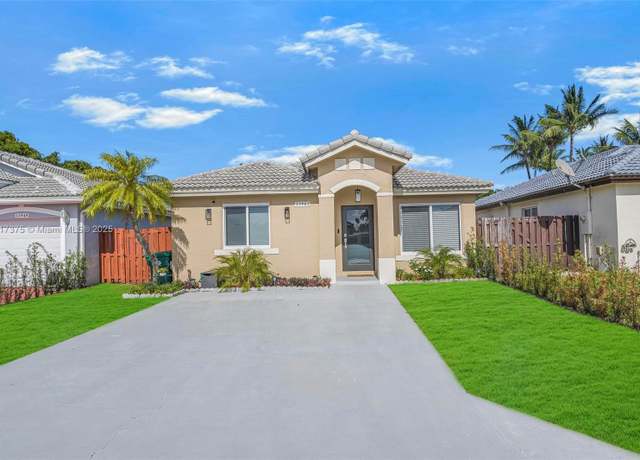 Property at 13961 SW 150th Ct, Miami, FL 33196, 3 beds, 2 baths