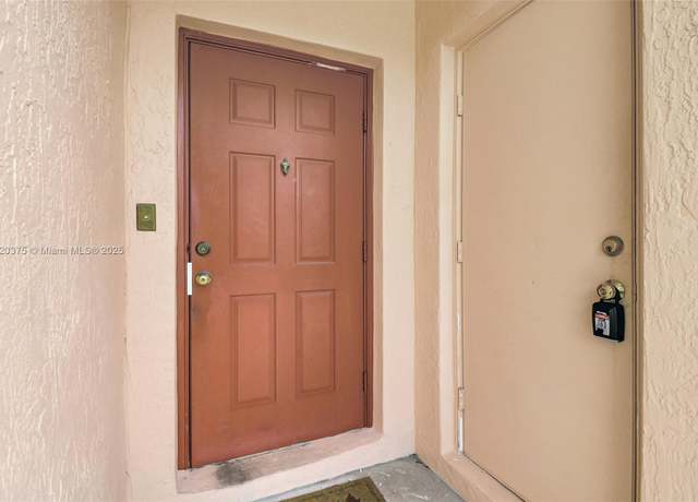 Property at 20865 NW 3rd Ln, Pembroke Pines, FL 33029, 3 beds, 2 baths
