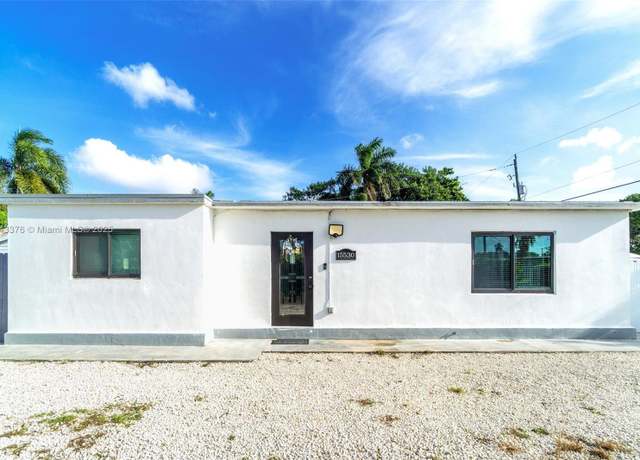 Property at 15530 Harrison Dr, Homestead, FL 33033, 3 beds, 2 baths