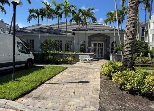 Property at 620 SW 111th Ave #107, Pembroke Pines, FL 33025, 3 beds, 2 baths