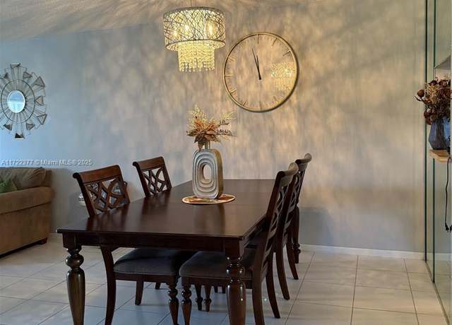 Property at 9020 Sunrise Lakes Blvd #304, Sunrise, FL 33322, 2 beds, 2 baths