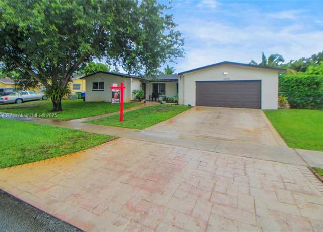 Property at 12000 NW 20th St, Pembroke Pines, FL 33026, 4 beds, 2 baths