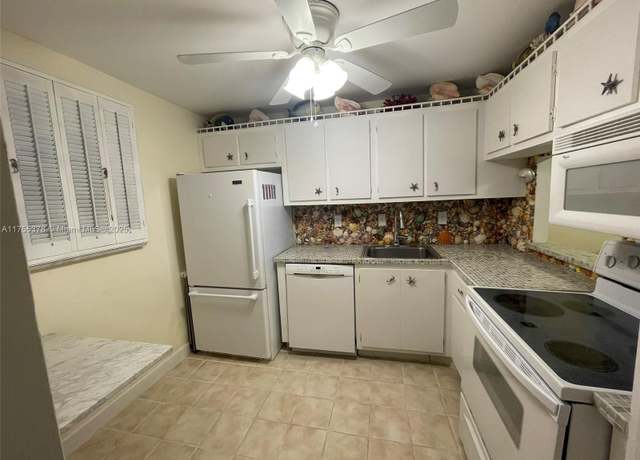 Property at 3180 Holiday Springs Blvd Unit 5-107, Margate, FL 33063, 1 bed, 1 bath