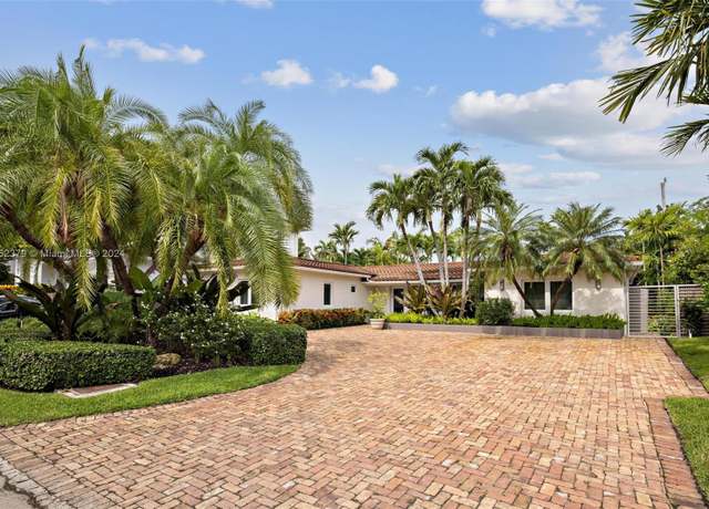 Property at 670 Allendale Rd, Key Biscayne, FL 33149, 5 beds, 4.5 baths