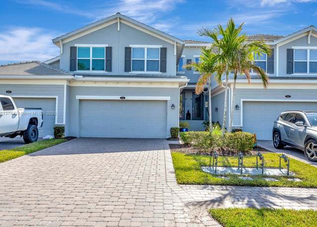 Property at 915 Tidewater Shores Loop, Bradenton, FL 34208, 3 beds, 2 baths