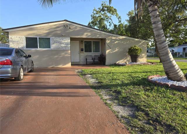 Property at 6626 SW 1st Ct, Pembroke Pines, FL 33023, 3 beds, 2 baths