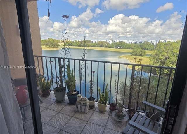 Property at 9688 Fontainebleau Blvd #409, Miami, FL 33172, 2 beds, 2 baths