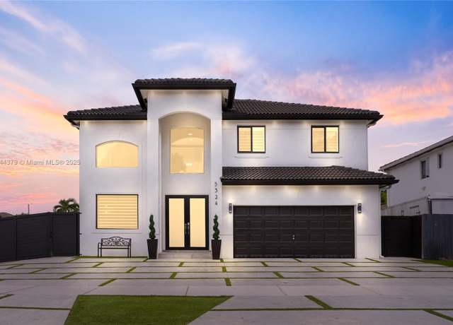 Property at 5324 SW 164th Ct, Miami, FL 33185, 5 beds, 3 baths