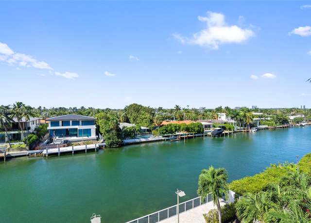 Property at 9800 W Bay Harbor Dr #512, Bay Harbor Islands, FL 33154, 1 bed, 1.5 baths