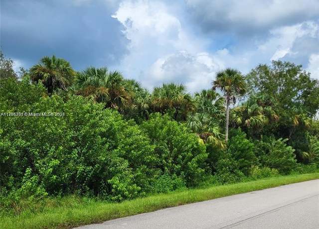 Property at 3445 SE 28th Ave, Naples, FL 34117