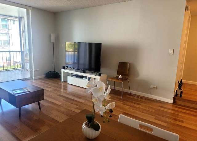 Property at 3750 Inverrary Dr Unit 2Y, Lauderhill, FL 33319, 1 bed, 1.5 baths
