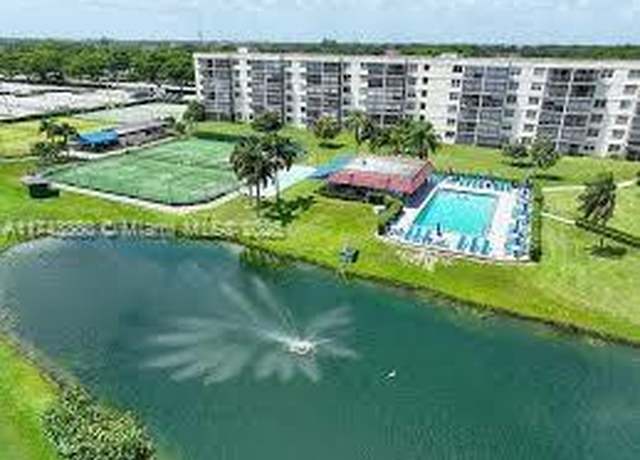 Property at Undisclosed address, Pembroke Pines, FL 33025, 1 bed, 1.5 baths