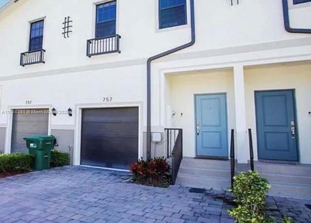 Property at 757 SW 11th St, Florida City, FL 33034, 3 beds, 2.5 baths