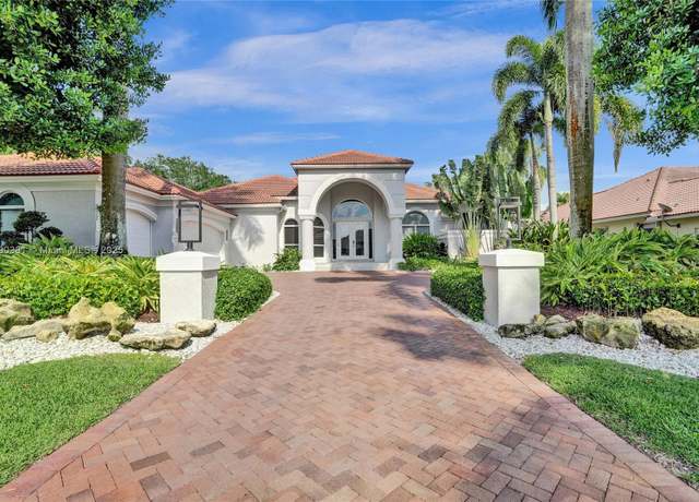 Property at 2670 Cypress Ln, Weston, FL 33332, 5 beds, 6 baths