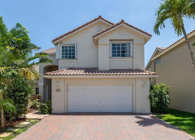 Property at 1162 Laguna Springs Dr, Weston, FL 33326, 4 beds, 3 baths
