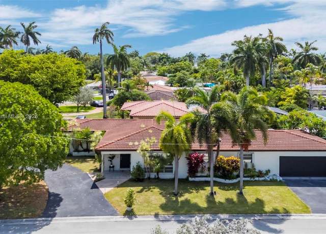 Property at 1201 Buchanan St, Hollywood, FL 33019, 4 beds, 3 baths