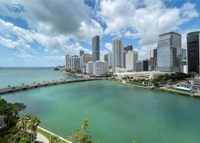 Property at 701 Brickell Key Blvd #1512, Miami, FL 33131, 3 beds, 2.5 baths