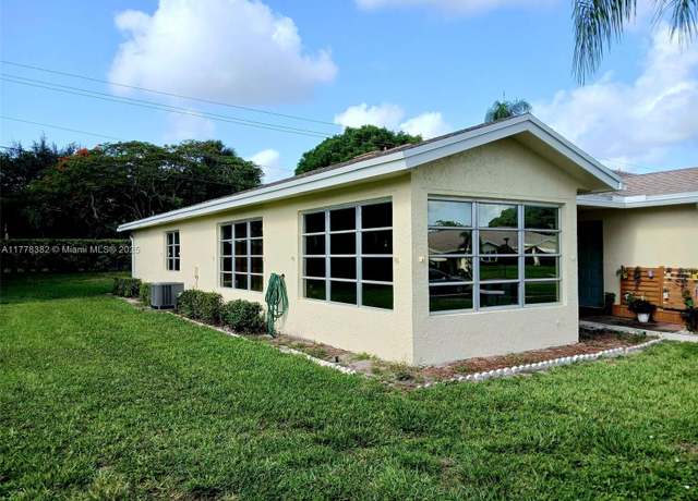 Property at 5054 Lakefront Blvd Unit A, Delray Beach, FL 33484, 2 beds, 2 baths
