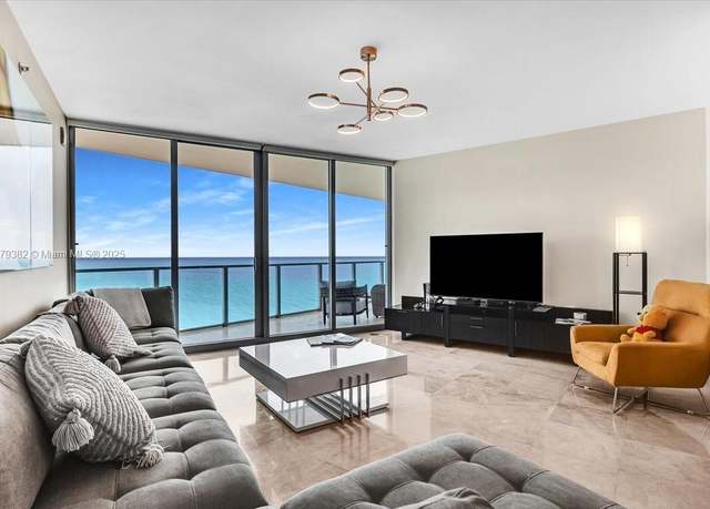 Property at 3101 S Ocean Dr #2307, Hollywood, FL 33019, 3 beds, 3.5 baths