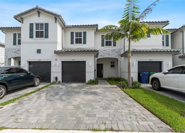 Property at 11835 NW 46th St, Coral Springs, FL 33076, 3 beds, 2.5 baths