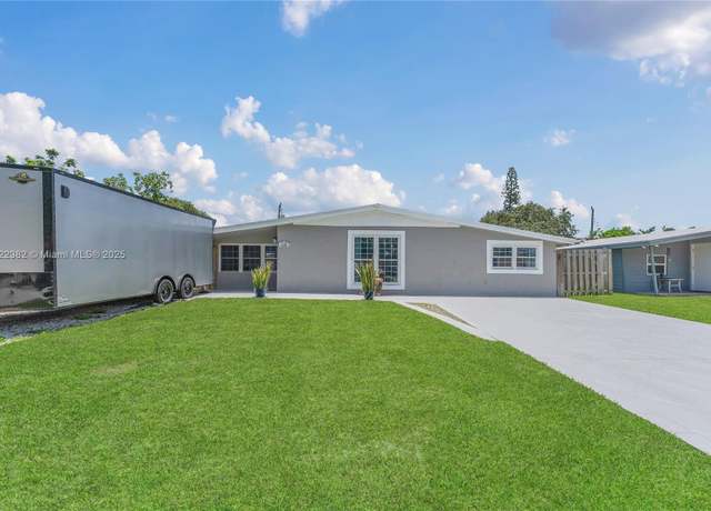 Property at 7540 Simms St, Hollywood, FL 33024, 3 beds, 2 baths
