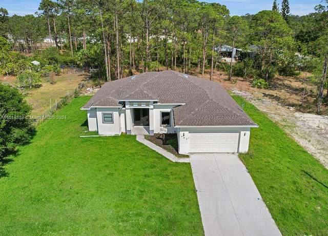 Property at 902 Williams Ave, Lehigh Acres, FL 33972, 3 beds, 2 baths