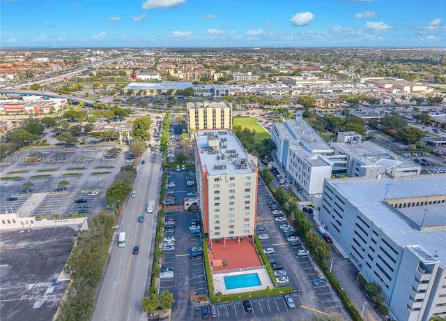Property at 4675 W 18th Ct #1105, Hialeah, FL 33012, 2 beds, 2 baths